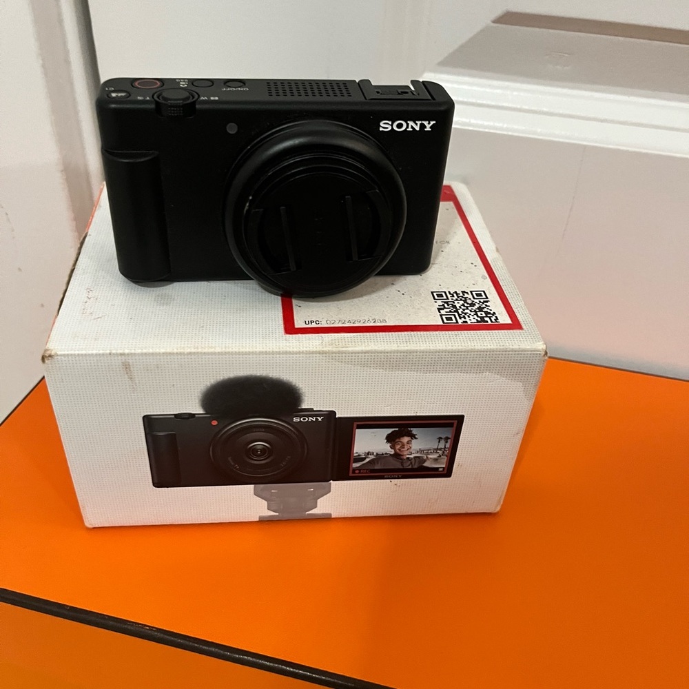 Sony zv1f vlogging camera
